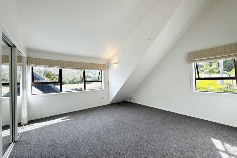 Photo of property in 71 James Paige Lane, Riverhead, Albany, 0793