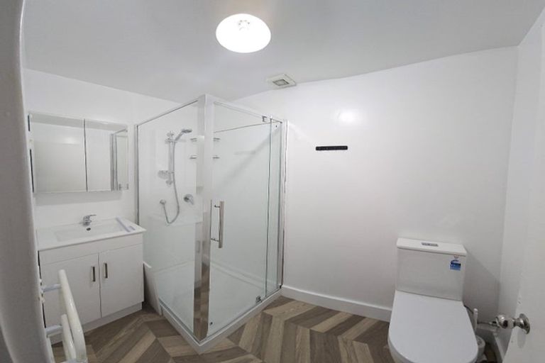 Photo of property in 4/5 Hopper Street, Mount Cook, Wellington, 6011