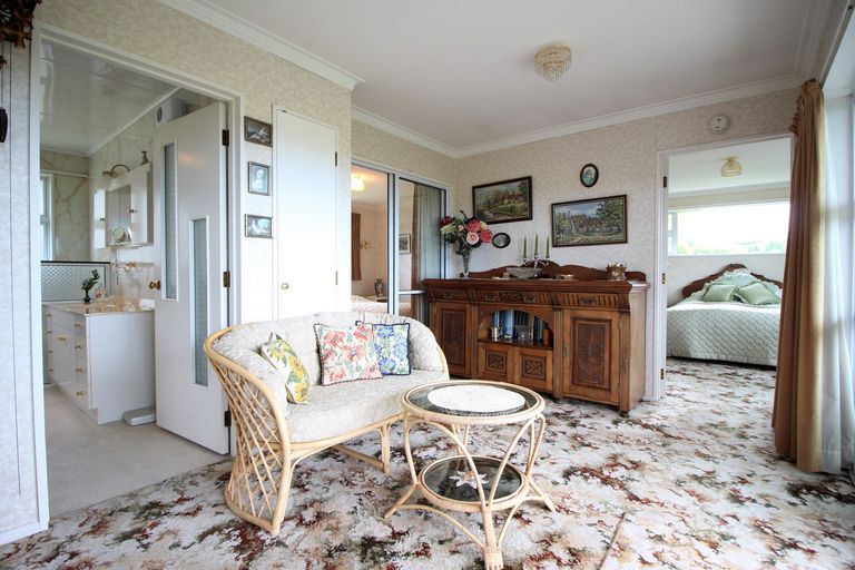 Photo of property in 18 Craig Place, Bridge Hill, Alexandra, 9320