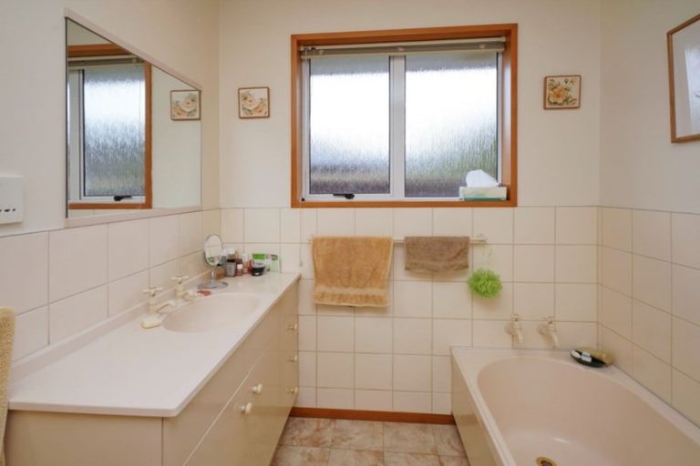 Photo of property in 41b Rickton Place, Rangiora, 7400