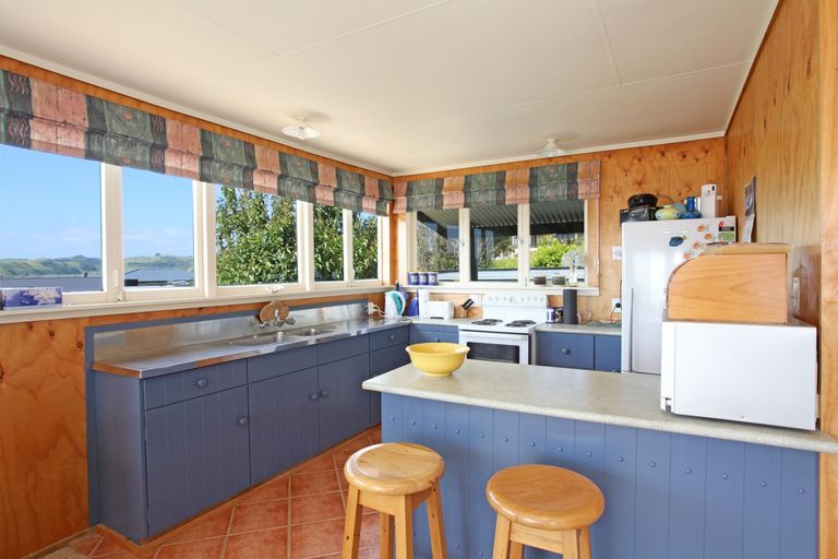 Photo of property in 52 Bow Street, Raglan, 3225