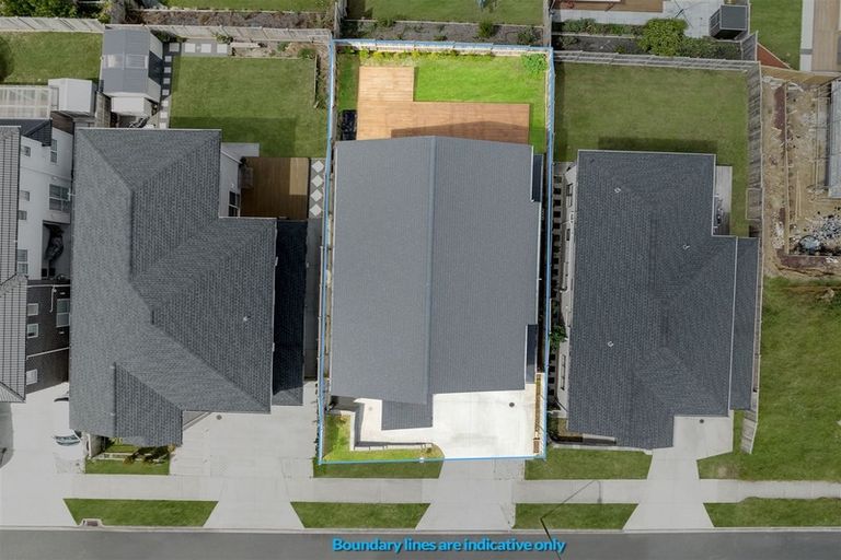 Photo of property in 35 Tinaku Road, Flat Bush, Auckland, 2019