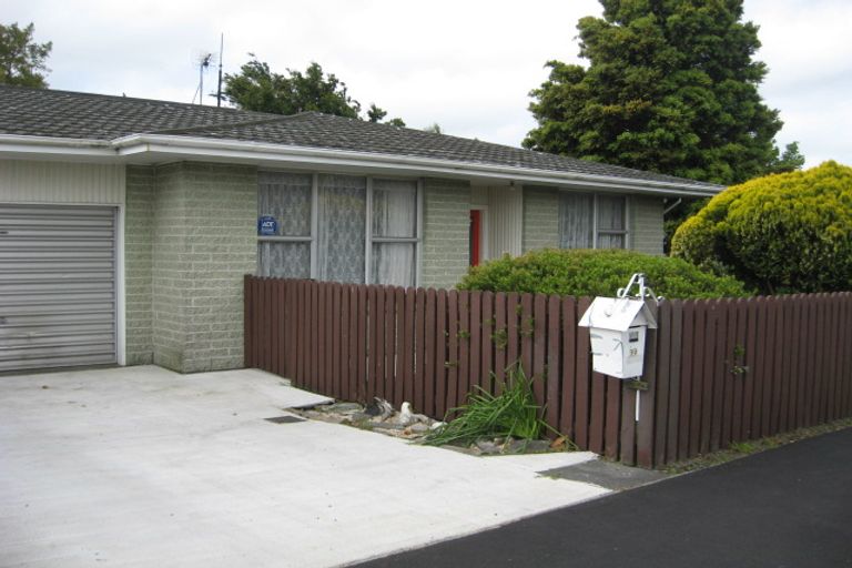 Photo of property in 2/99 Briggs Road, Shirley, Christchurch, 8052