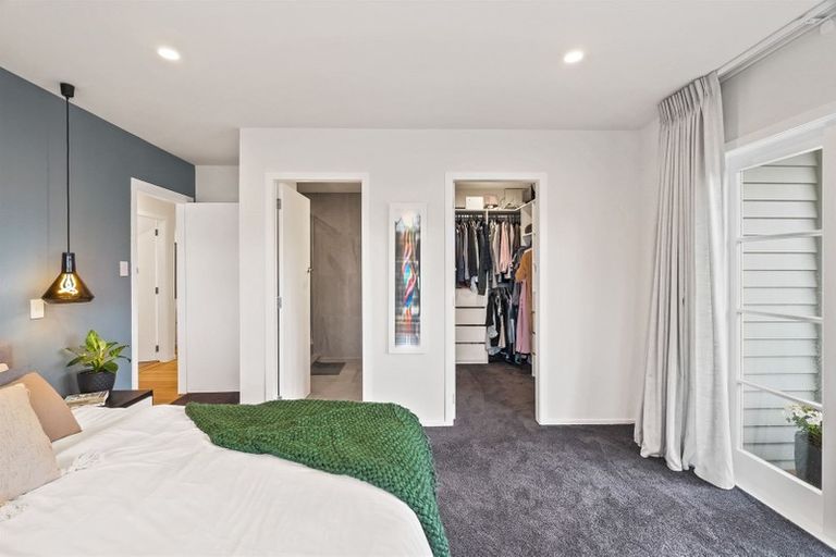 Photo of property in 20 Gloria Avenue, Te Atatu Peninsula, Auckland, 0610