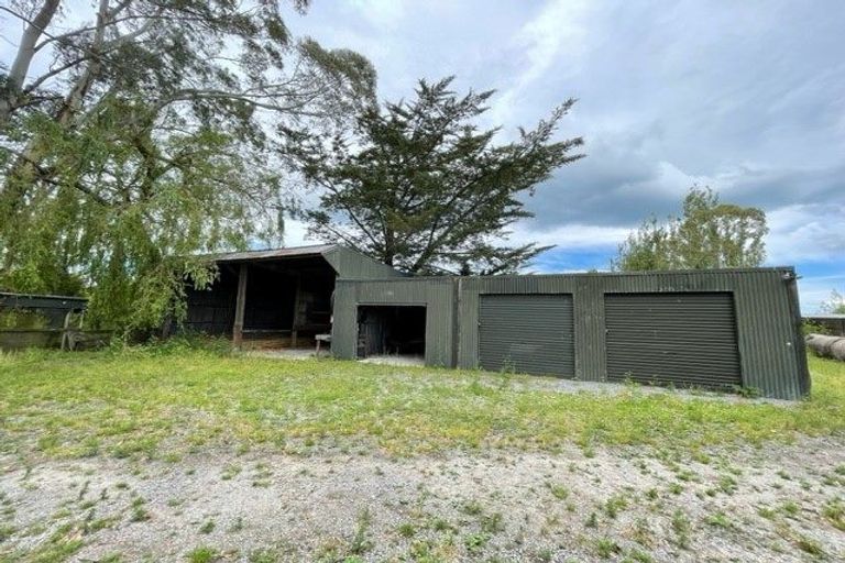 Photo of property in 117 Northbrook Road, Rangiora, 7400