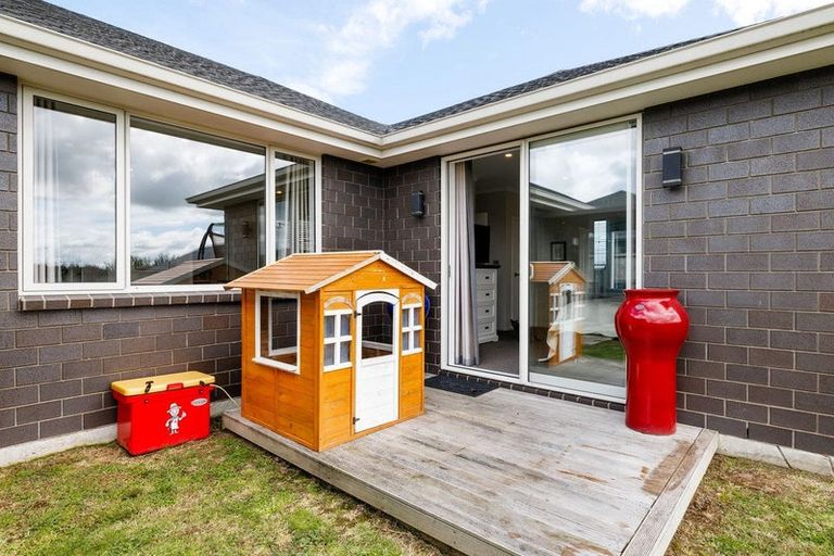 Photo of property in 13 Hehan Close, Cambridge, 3434