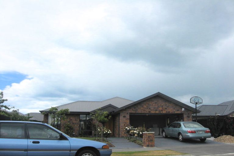 Photo of property in 3 Sedgemoor Close, Burwood, Christchurch, 8083