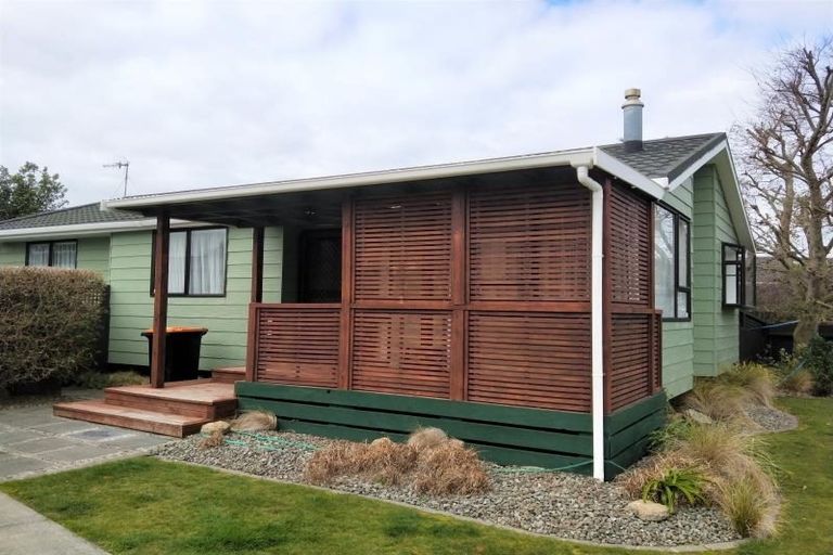 Photo of property in 16 Mercury Street, Milson, Palmerston North, 4414