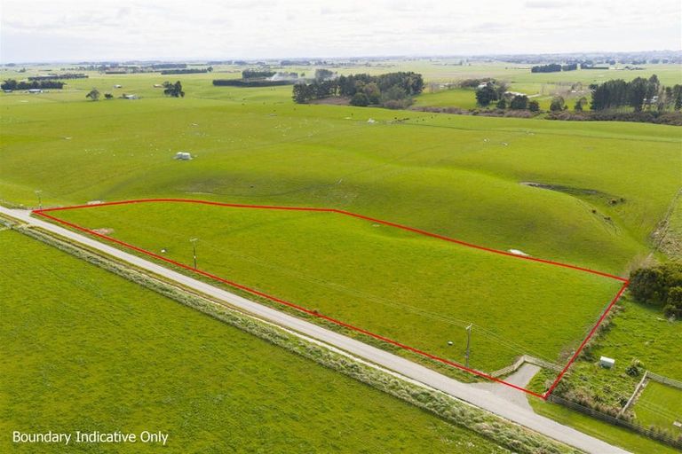 Photo of property in 73 Brightwell Road, Marton, 4894