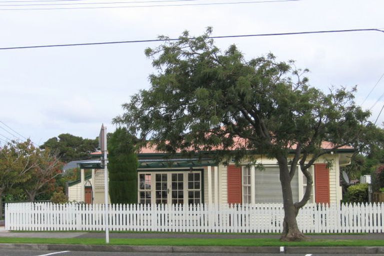 Photo of property in 36 Boulcott Street, Boulcott, Lower Hutt, 5010