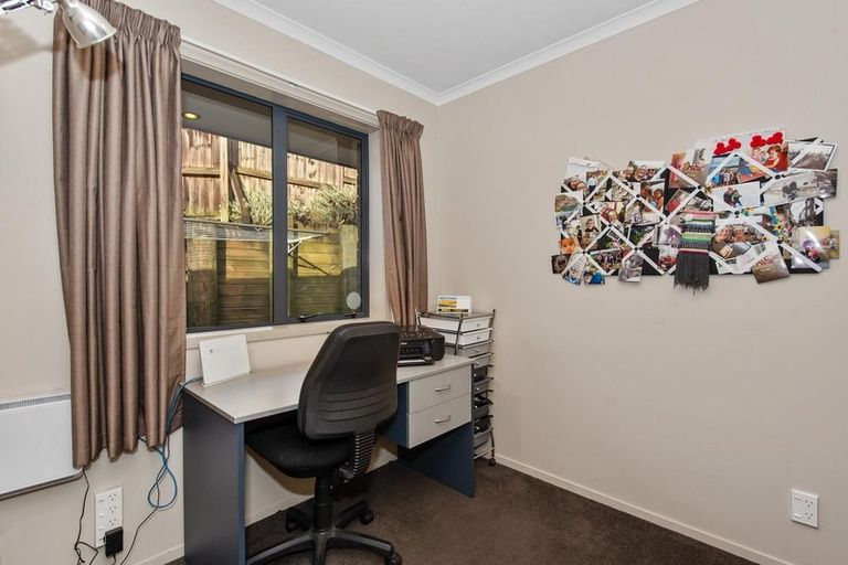 Photo of property in 84d Hillcrest Road, Hillcrest, Hamilton, 3216