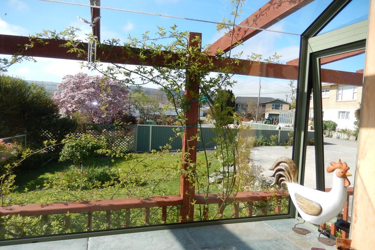 Photo of property in 1a Tweed Street, Roxburgh, 9500