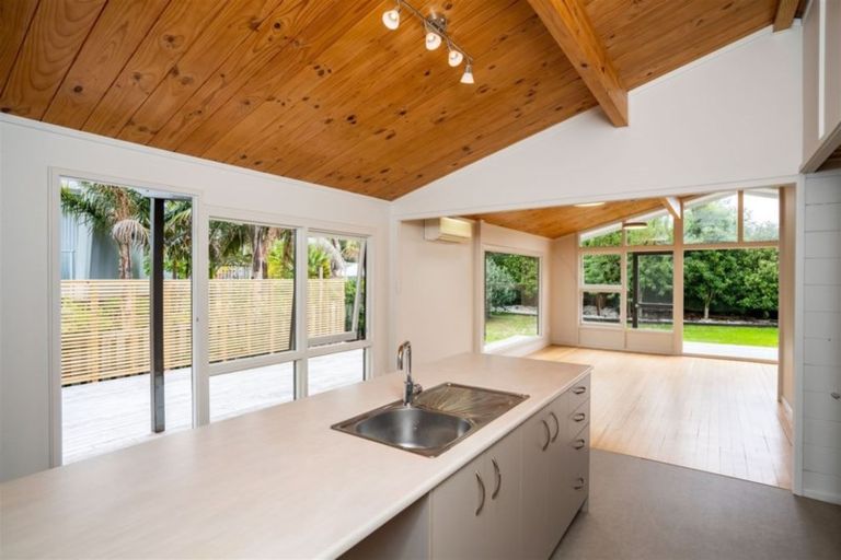 Photo of property in 15a Norfolk Drive, Mangawhai Heads, Mangawhai, 0505