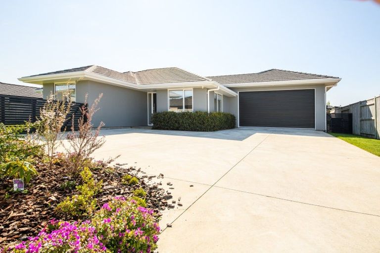 Photo of property in 9 Pearl Grove, Ashhurst, 4810