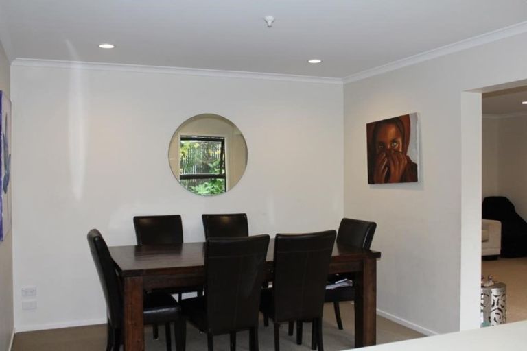 Photo of property in 12 Whitu Street, Khandallah, Wellington, 6035