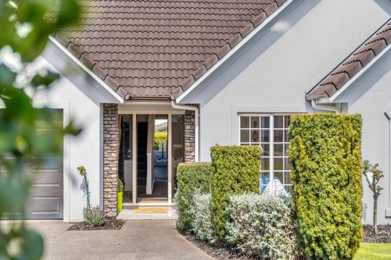 Photo of property in 21 Hendrika Court, Hobsonville, Auckland, 0618