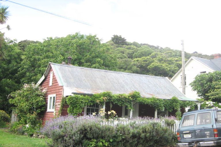 Photo of property in 19 Rue Balguerie, Akaroa, 7520