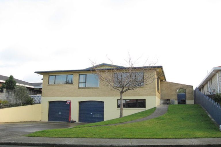 Photo of property in 6 Orkney Street, Waikiwi, Invercargill, 9810
