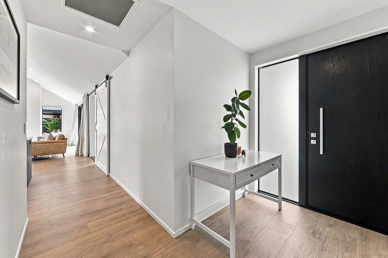 Photo of property in 24 Edward Law Boulevard, Prebbleton, 7604