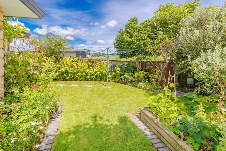 Photo of property in 44 Limousin Place, Grandview Heights, Hamilton, 3200