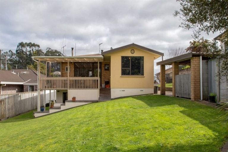 Photo of property in 60 Newcastle Road, Dinsdale, Hamilton, 3204