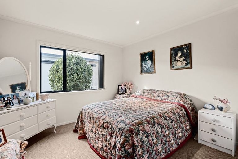 Photo of property in 7e Corokia Street, Bell Block, New Plymouth, 4312