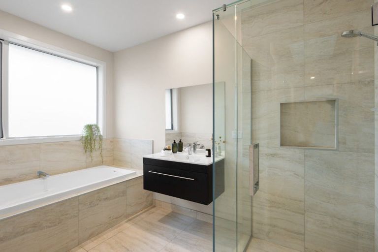 Photo of property in 41 Alan Livingston Drive, Cambridge, 3434