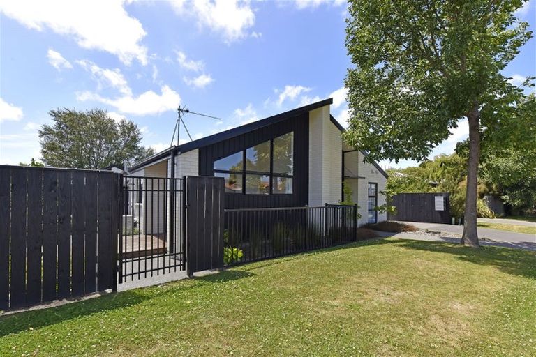 Photo of property in 68a Proctor Street, Papanui, Christchurch, 8053