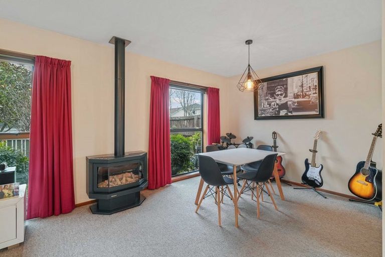 Photo of property in 1/13 Ridder Place, Halswell, Christchurch, 8025