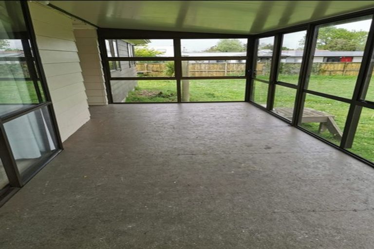 Photo of property in 7 Poinsettia Place, Henderson, Auckland, 0610