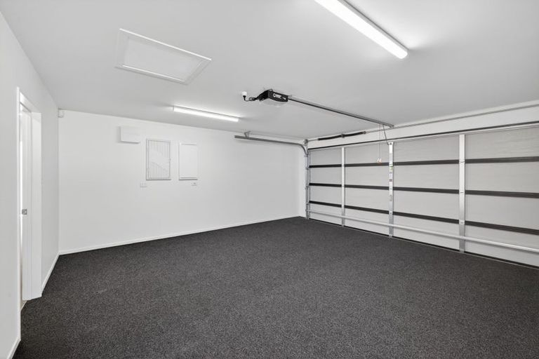 Photo of property in 4 Inch Crescent, Rangiora, 7400