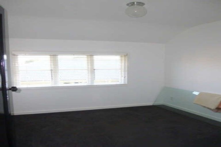 Photo of property in 77 Kahu Road, Fendalton, Christchurch, 8041