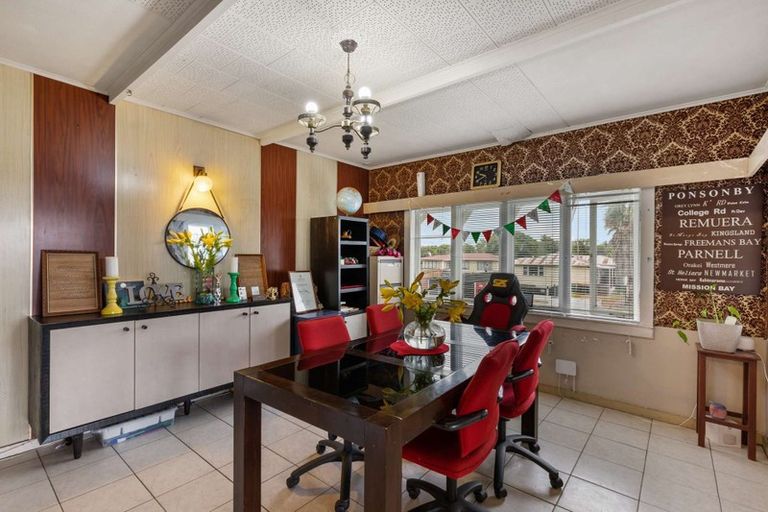 Photo of property in 26 Brentford Place, Manurewa, Auckland, 2102