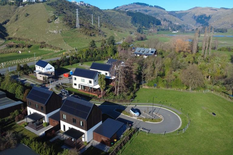 Photo of property in 1 Kahika Lane, Westmorland, Christchurch, 8025