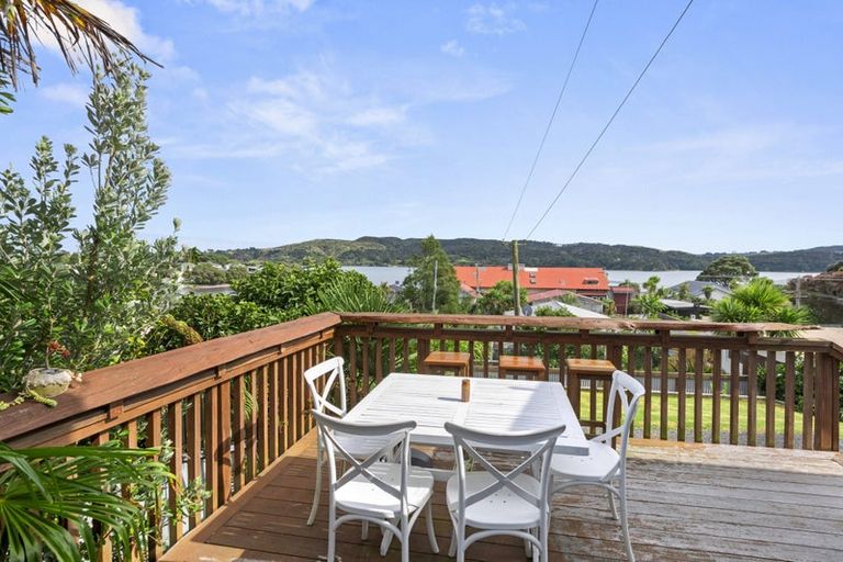 Photo of property in 49b Wallis Street, Raglan, 3225