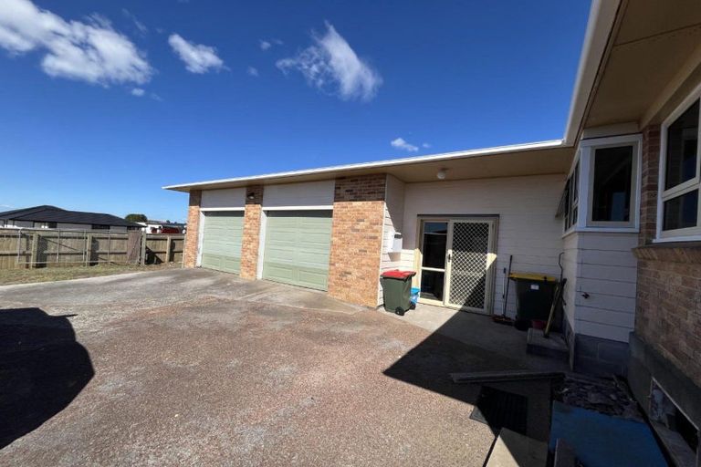 Photo of property in 21 Barrett Road, Whalers Gate, New Plymouth, 4310