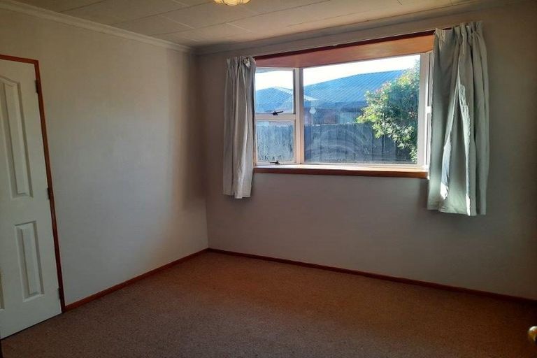 Photo of property in 6 Chokebore Place, Sockburn, Christchurch, 8042