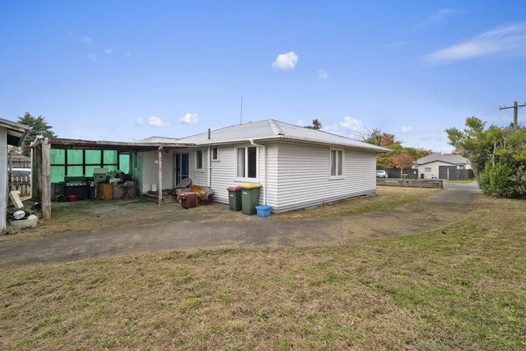 Photo of property in 5 Island View Road, Western Heights, Rotorua, 3015