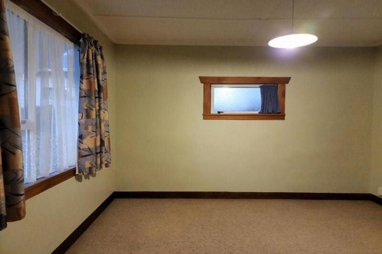 Photo of property in 22 Princes Street, Fitzroy, New Plymouth, 4312