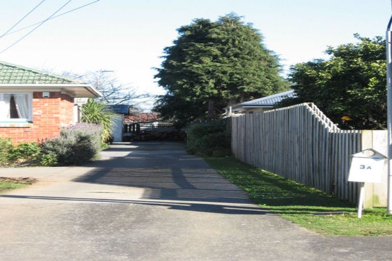 Photo of property in 1/3 Scott Road, Papakura, 2110