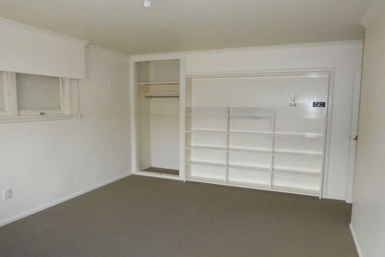 Photo of property in 8 Clonbern Place, Upper Riccarton, Christchurch, 8041