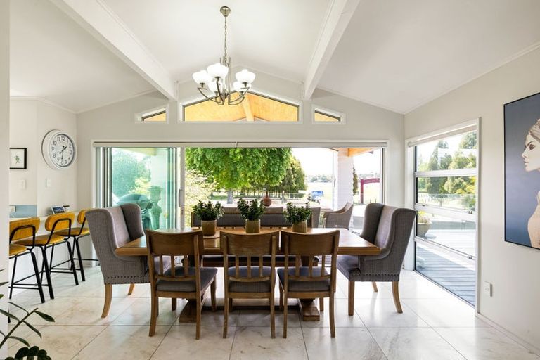 Photo of property in 163 Lake Crescent, Hamilton Lake, Hamilton, 3204