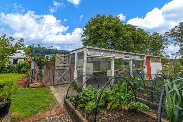 Photo of property in 521 Ruawhata Road, Mangatainoka, Pahiatua, 4982