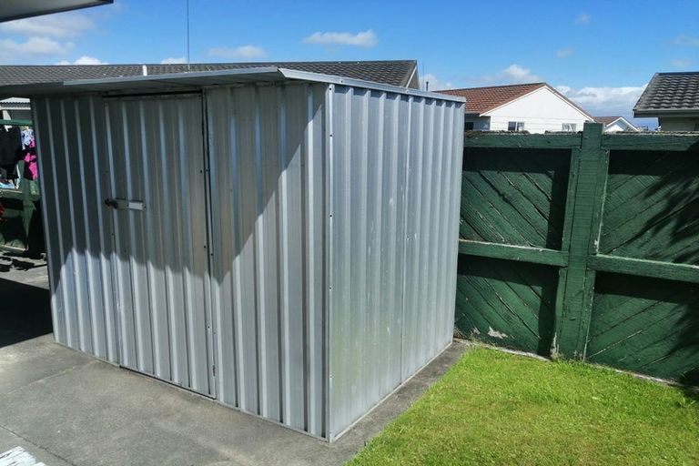 Photo of property in 41 Jupiter Street, Milson, Palmerston North, 4414