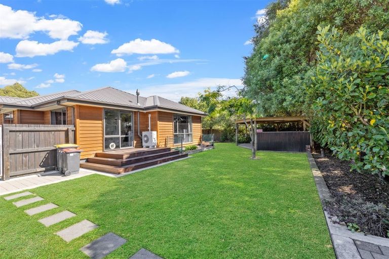 Photo of property in 43 Heyders Road, Spencerville, Christchurch, 8083