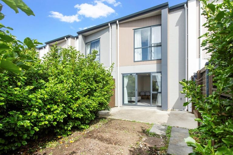 Photo of property in 33 Alliance Lane, Papakura, 2110
