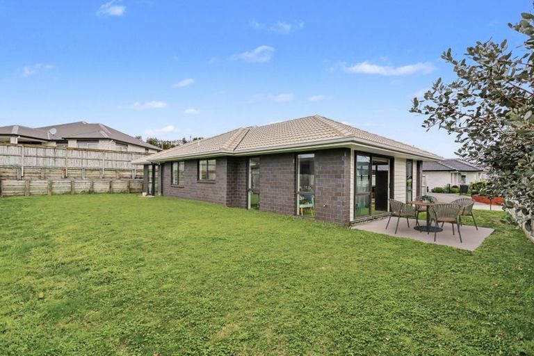 Photo of property in 5 Allen Way, Te Puke, 3119