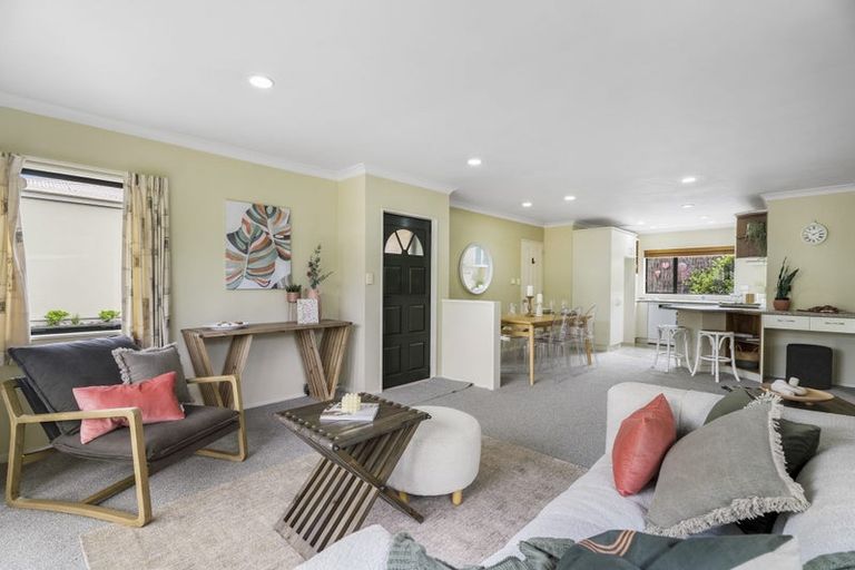 Photo of property in 32a Pine Road, Orewa, 0931