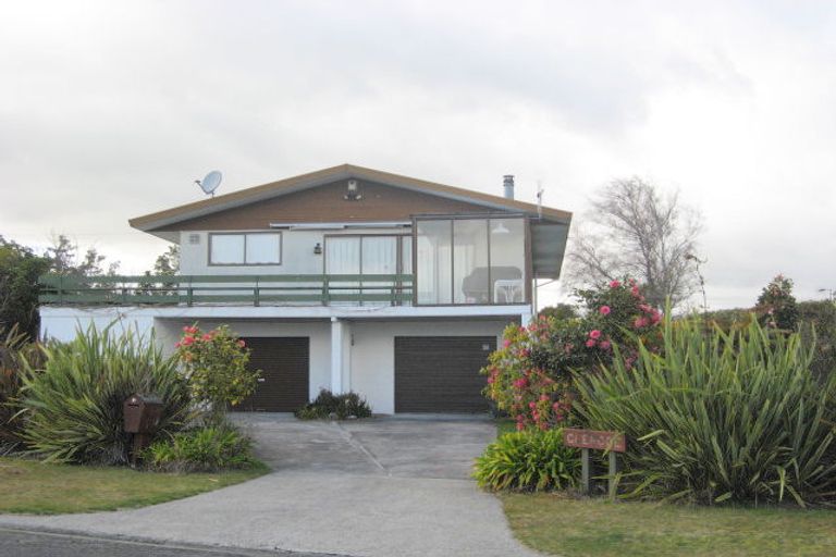 Photo of property in 10 Kohatu Parade, Wharewaka, Taupo, 3330