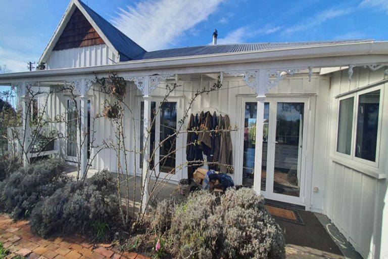 Photo of property in 194 Horsnells Road, Morven, Waimate, 7980